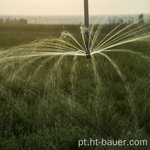 Sistema regular de irrigação por pivô central com tecnologia BAUER